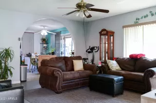 Photo #3: 6198425 Listing