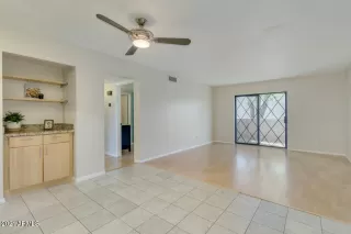 Photo #2: 6198446 Listing 