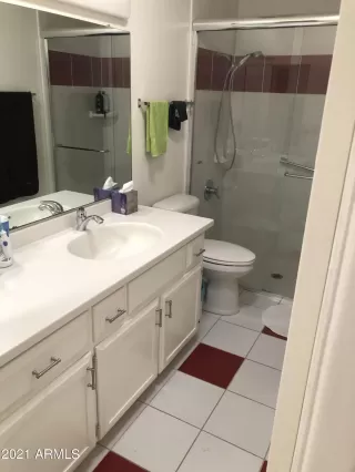 Photo #5: 6198579 Listing