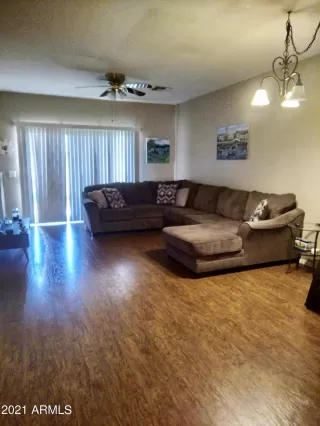 Photo #3: 6198728 Listing