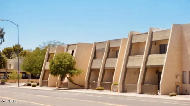 MLS: 6198746 Condo For Sale