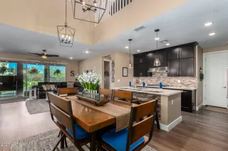 Photo #1: 6198919 Listing