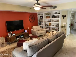 Photo #3: 6198975 Listing