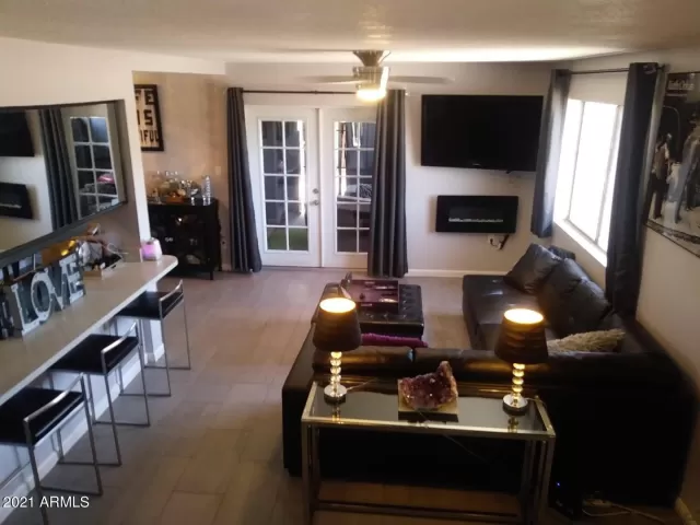 MLS: 6199290 Condo For Sale