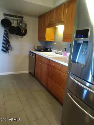 Photo #2: 6199290 Listing