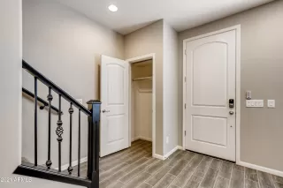 Photo #4: 6199302 Listing 