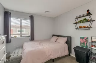 Photo #5: 6199351 Listing