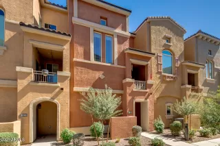 Photo #1: 6199407 Listing 