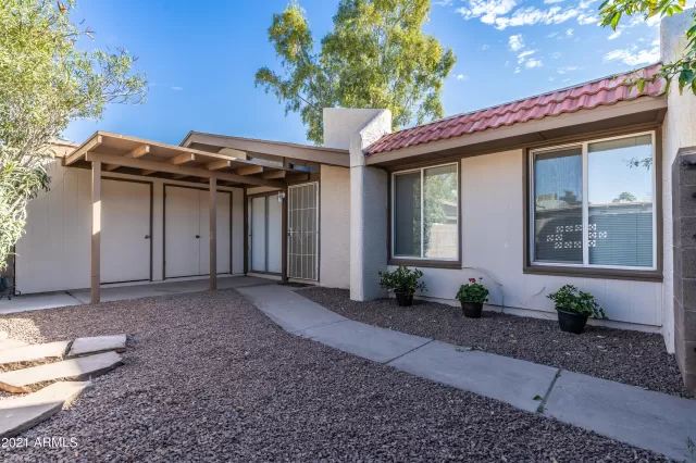 MLS: 6199434 Condo For Sale