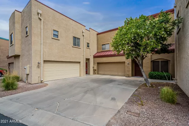 MLS: 6199442 Condo For Sale