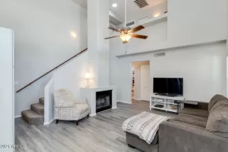 Photo #4: 6199515 Listing