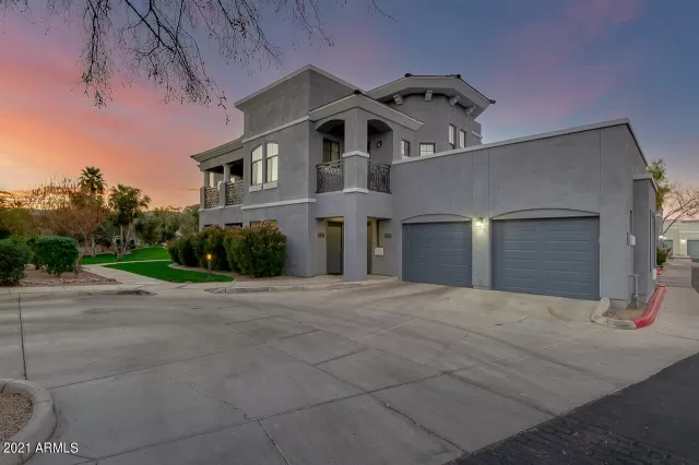 MLS: 6199615 Condo For Sale