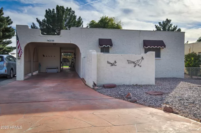 MLS: 6199619 Condo For Sale