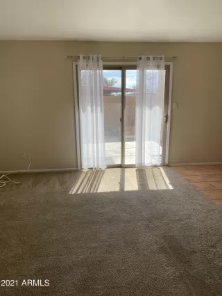 Photo #3: 6199626 Listing