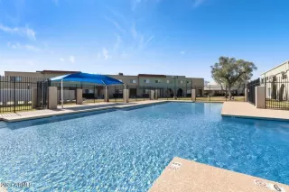 Photo #1: 6199658 Listing 