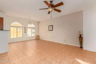 Photo #3: 6199879 Listing