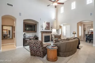 Photo #5: 6199993 Listing 