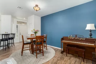 Photo #6: 6200161 Listing