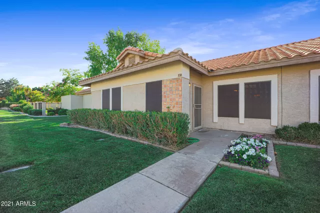 MLS: 6200208 Condo For Sale