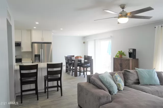 MLS: 6200361 Condo For Sale