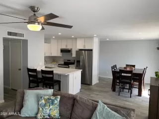 Photo #1: 6200361 Listing 