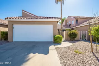 Photo #1: 6200378 Listing