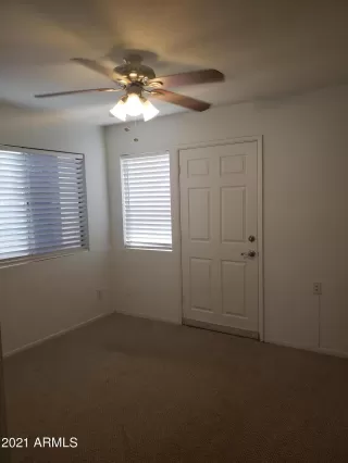 Photo #4: 6200397 Listing