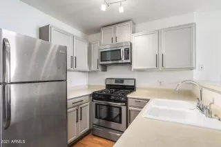 Photo #2: 6200450 Listing 