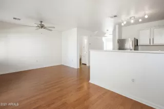 Photo #4: 6200450 Listing 