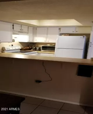 Photo #5: 6200667 Listing 