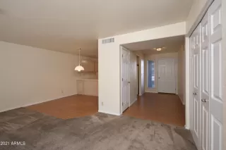 Photo #3: 6200817 Listing