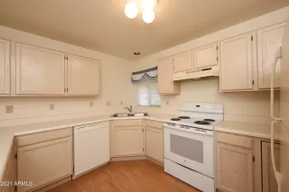 Photo #4: 6200817 Listing