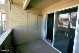 Photo #5: 6200900 Listing