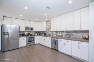 Photo #1: 6200989 Listing 