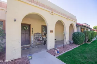 Photo #5: 6200989 Listing 