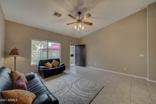 Photo #2: 6201148 Listing 