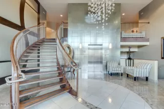 Photo #1: 6201183 Listing 