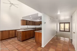 Photo #5: 6201194 Listing 