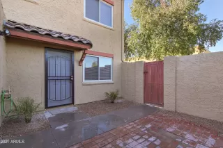 Photo #4: 6201374 Listing