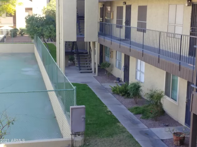 MLS: 6201430 Condo For Sale