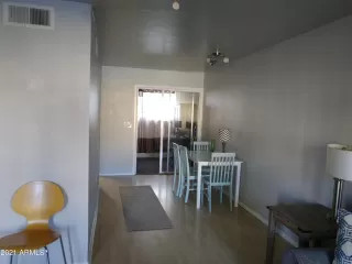 Photo #4: 6201430 Listing