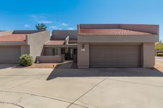 Photo #1: 6201589 Listing