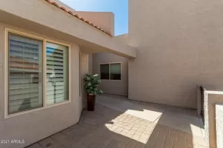 Photo #2: 6201589 Listing