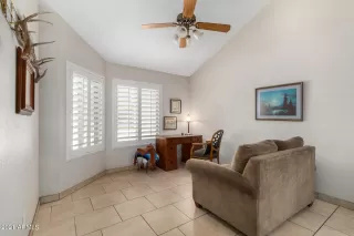 Photo #5: 6201589 Listing