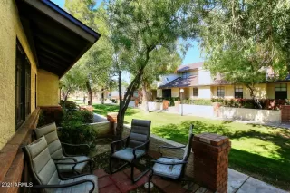 Photo #5: 6201595 Listing 