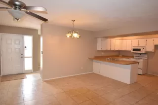 Photo #2: 6201623 Listing 