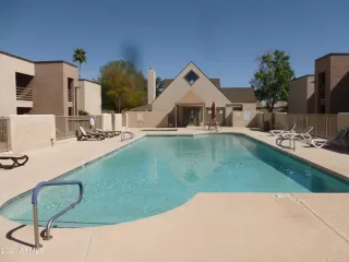 Photo #1: 6201663 Listing 