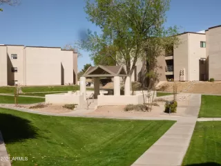 Photo #3: 6201663 Listing 