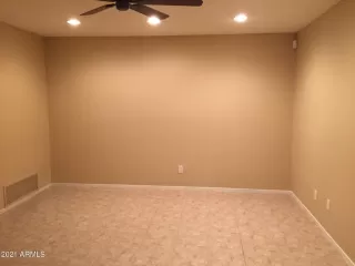 Photo #6: 6201979 Listing