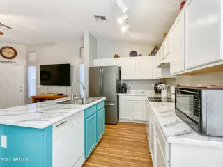 Photo #6: 6202217 Listing 